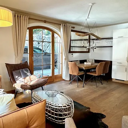 Belle Kitz By Belle Apartmán