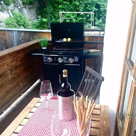 Belle Kitz By Belle Kitzbühel