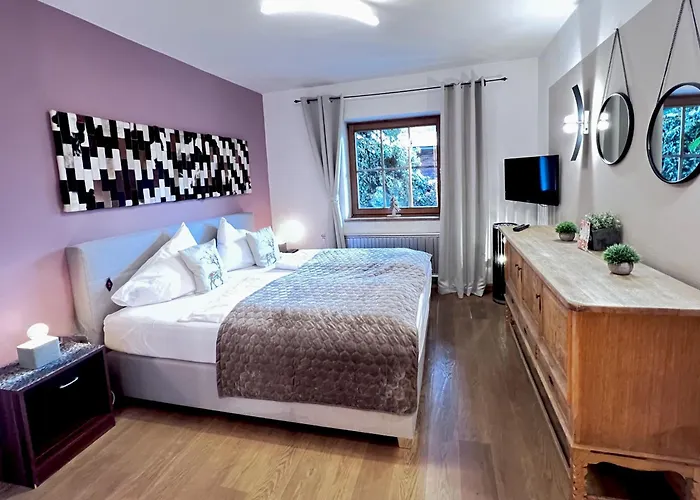 Belle Kitz By Belle *